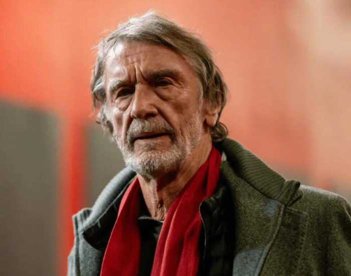 拉特克利夫密会卡里克，主帅去留四周后定